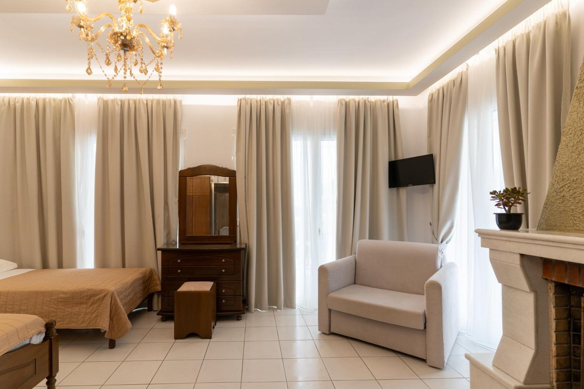 Aparthotel Basil 2*