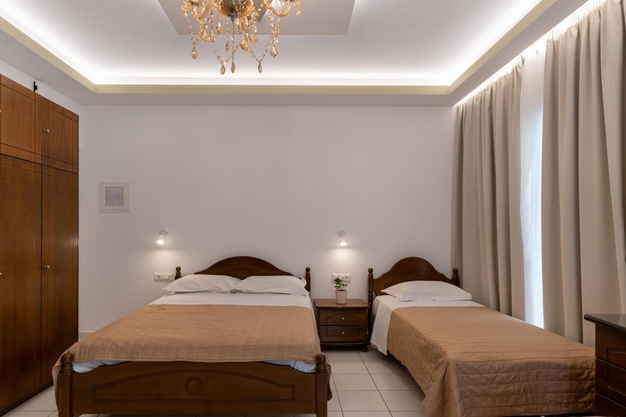 Aparthotel Basil 2*