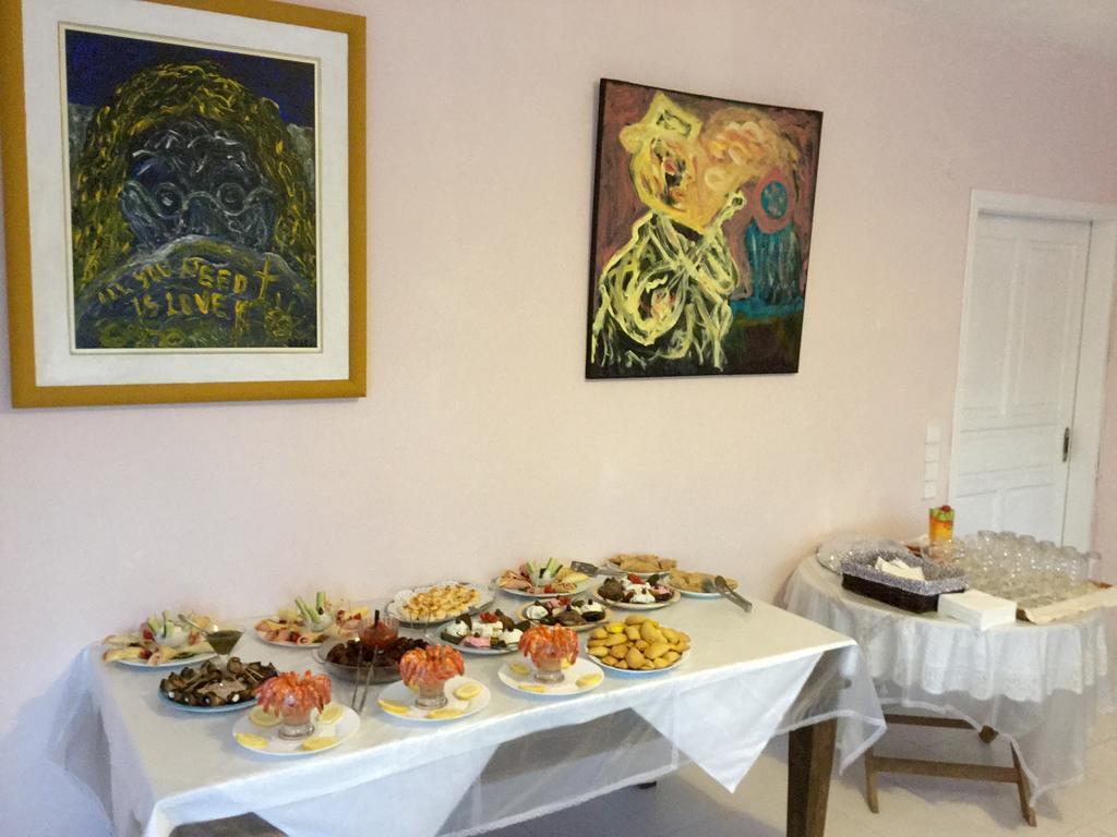 Aparthotel Basil Planos
