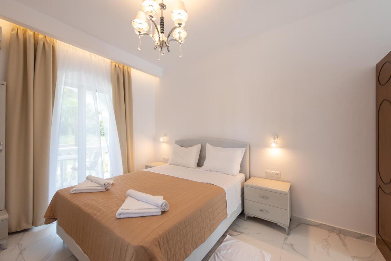 Basil Aparthotel